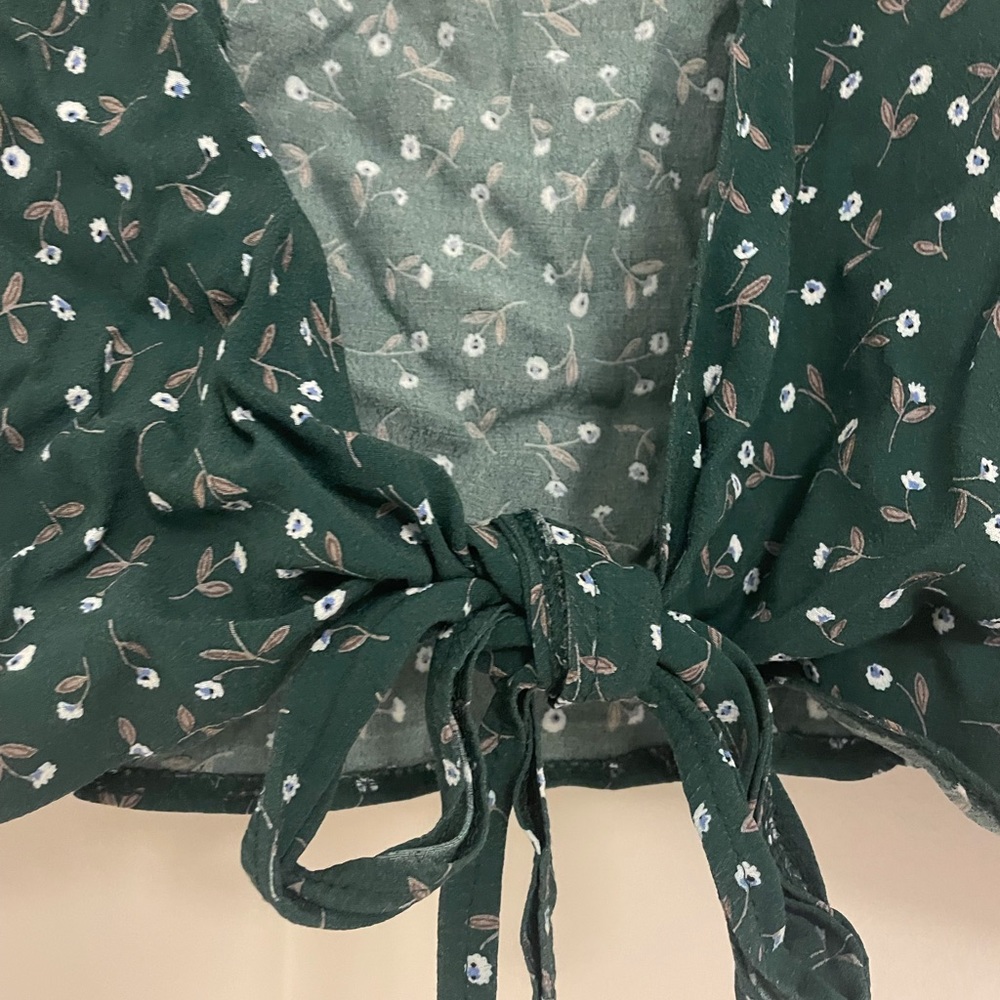 Brandy Melville Top - Picture 3 of 4